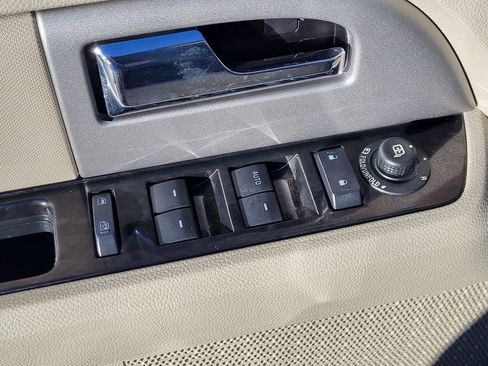 Used 2014 Ford Expedition EL Limited w/ Equipment Group 301A image 11