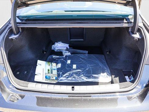 New 2025 BMW 760i xDrive image 23