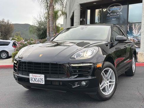 Used 2018 Porsche Macan image 2