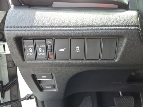 New 2026 Honda Odyssey Sport-L image 16