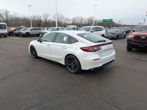 Certified 2024 Honda Civic Sport Touring image 5