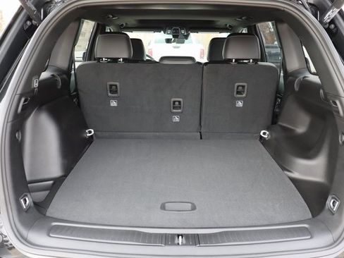 New 2025 Jeep Grand Cherokee Altitude image 33