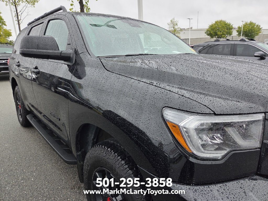 Used 2020 Toyota Sequoia TRD Pro AWD/4WD image 7