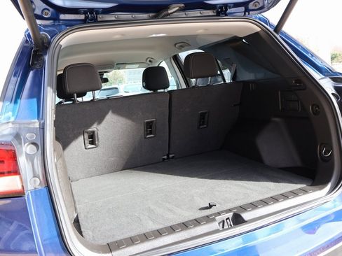 Used 2022 Chevrolet Equinox LT image 16