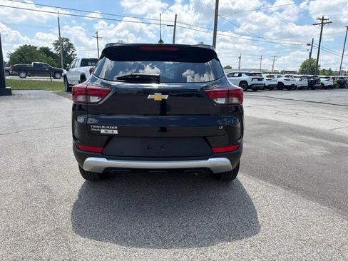 Used 2022 Chevrolet TrailBlazer LT w/ Convenience Package AWD/4WD image 7