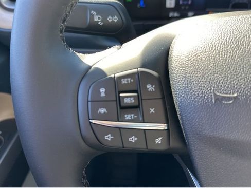 New 2026 Ford Maverick Lariat image 22