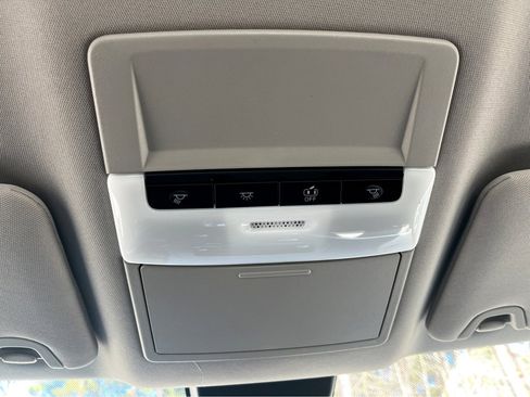 Used 2024 Nissan Altima 2.5 S image 31