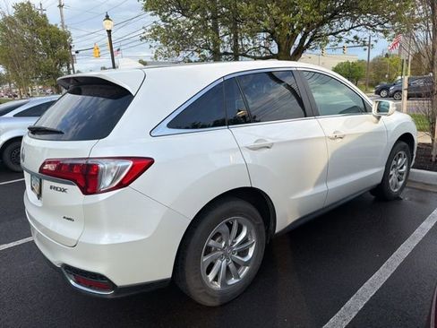 Used 2017 Acura RDX w/ Technology Package AWD/4WD image 3