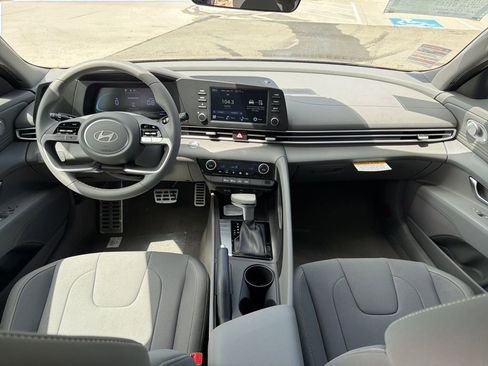 New 2026 Hyundai Elantra Sport FWD image 15