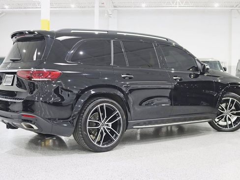 Used 2021 Mercedes-Benz GLS 580 4MATIC image 9