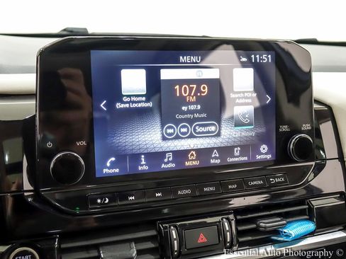 Used 2023 Nissan Pathfinder SL w/ SL Premium Package AWD/4WD image 22