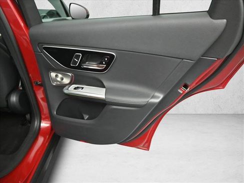 Certified 2026 Mercedes-Benz GLC 300 4MATIC image 26