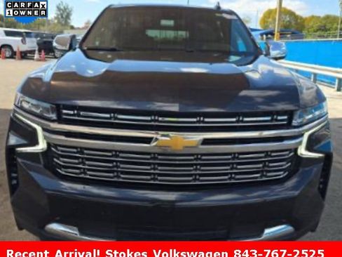 Used 2023 Chevrolet Suburban Premier image 3