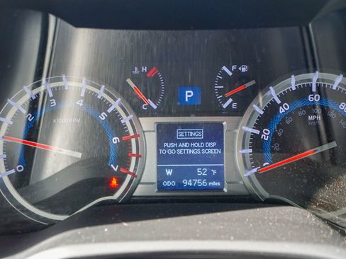 Used 2018 Toyota 4Runner Limited AWD/4WD image 21