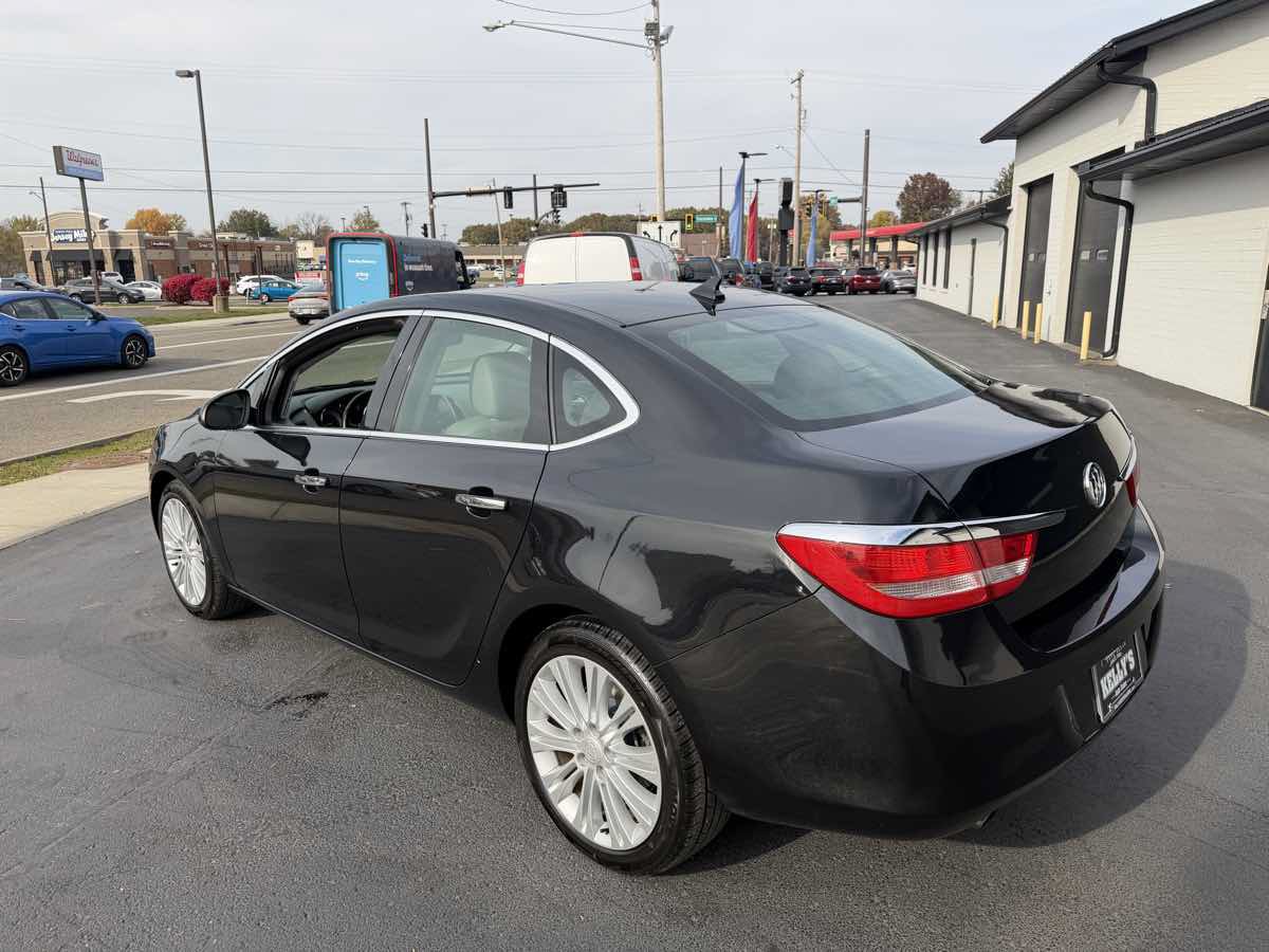 Used 2014 Buick Verano FWD image 3
