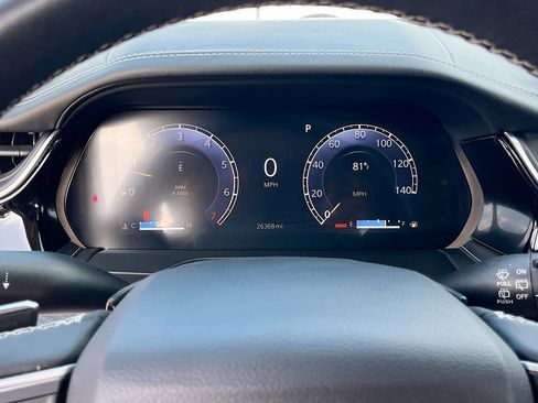 Certified 2022 Jeep Grand Cherokee Limited RWD image 12
