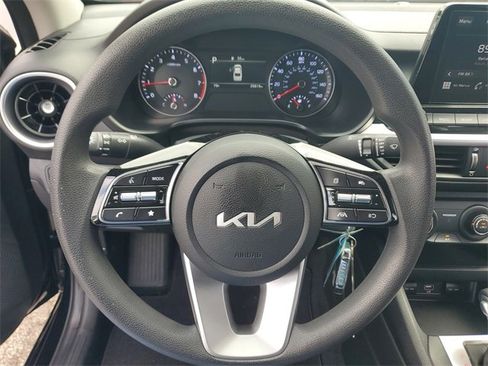 Used 2023 Kia Forte LXS image 22