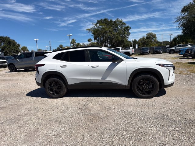 New 2026 Chevrolet Trax LT w/ Driver Confidence Package FWD image 13