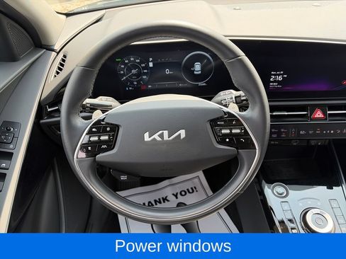 Used 2024 Kia Niro Wind FWD image 13