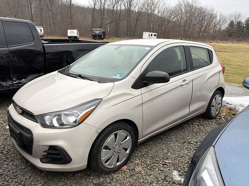 Used 2018 Chevrolet Spark LS image 2