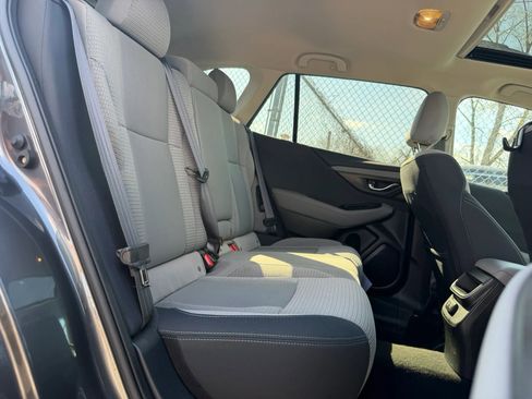 Used 2021 Subaru Outback Premium image 10