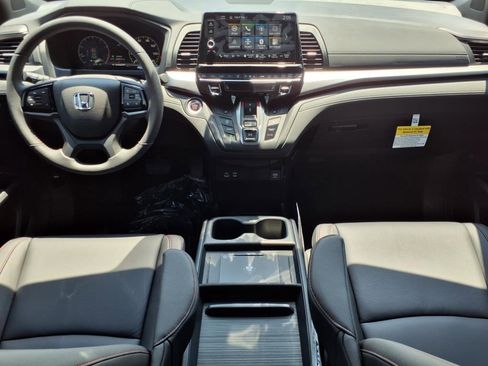 New 2026 Honda Odyssey Sport-L image 5