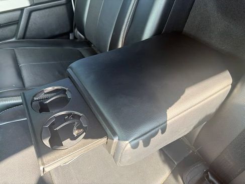 Used 2020 Ford F350 Lariat w/ Chrome Package AWD/4WD image 17