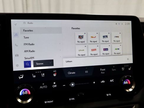 Used 2024 Lexus RX 350 AWD w/ Convenience Package image 4