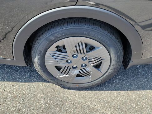 New 2026 Kia K4 FWD image 35