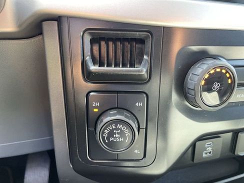 Used 2021 Ford F150 XLT AWD/4WD image 16