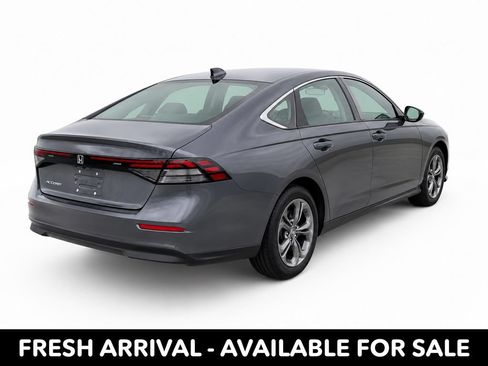 Used 2023 Honda Accord EX image 5