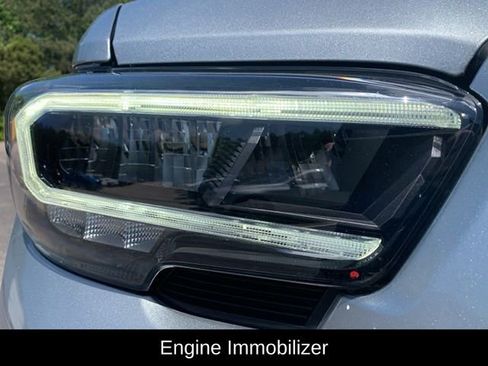 Used 2023 Toyota Tacoma TRD Sport image 11