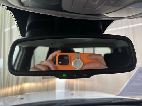 Used 2023 Jeep Renegade Latitude w/ Premium Group image 30