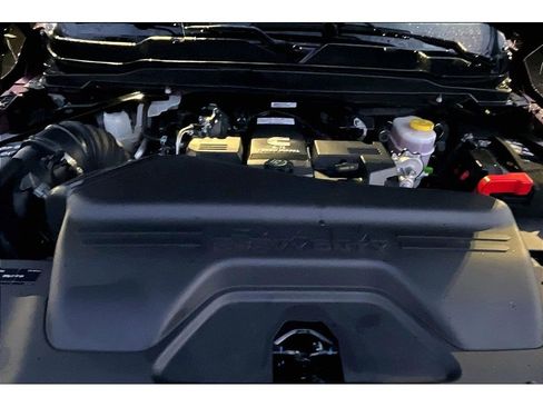 Used 2022 RAM 3500 Laramie image 10