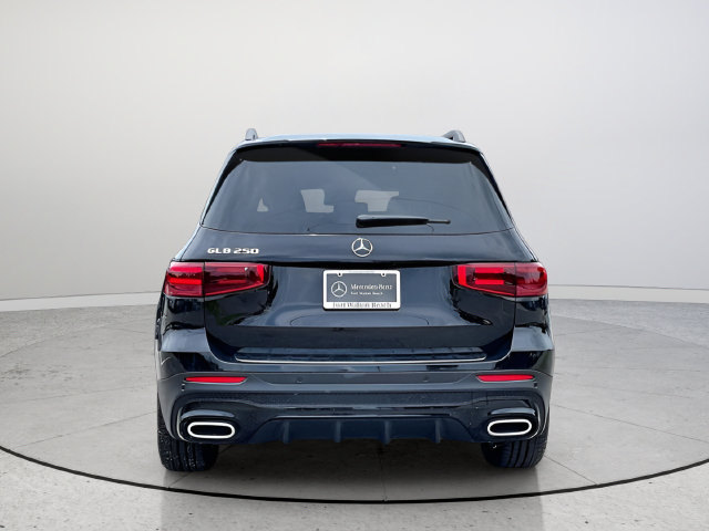 Used 2024 Mercedes-Benz GLB 250 image 5