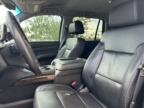 Used 2015 Chevrolet Tahoe LT w/ Luxury Package image 12