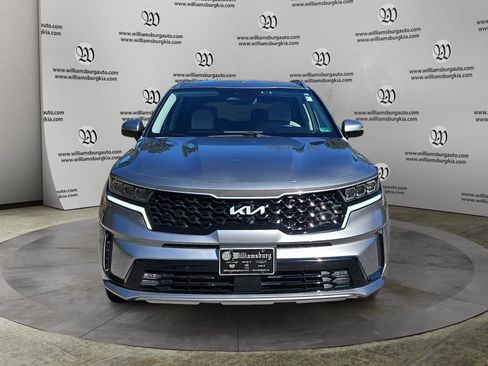 Used 2024 Kia Sorento SX Prestige image 8