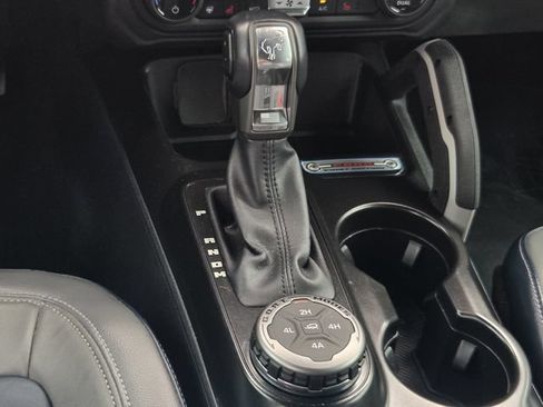 Used 2021 Ford Bronco First Edition AWD/4WD image 14