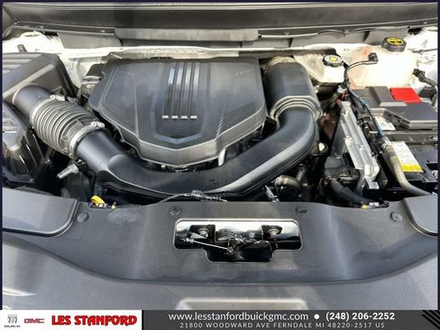 Used 2024 GMC Acadia Elevation FWD image 12