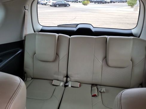 Used 2021 Nissan Armada Platinum w/ Captain's Chairs Package RWD image 24
