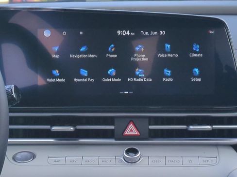 New 2026 Hyundai Elantra Limited FWD image 19