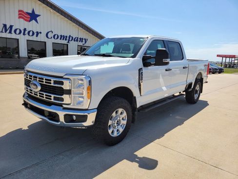 Used 2023 Ford F350 XLT w/ FX4 Off-Road Package AWD/4WD image 1