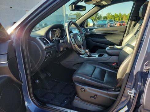 Used 2021 Jeep Grand Cherokee Limited w/ Luxury Group II RWD image 15