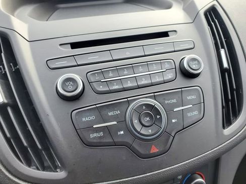 Used 2018 Ford Escape SE image 27