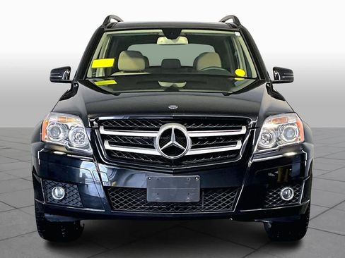 Used 2010 Mercedes-Benz GLK 350 4MATIC image 3