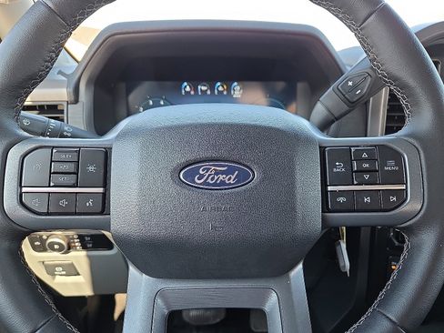 Used 2024 Ford F150 XLT image 24