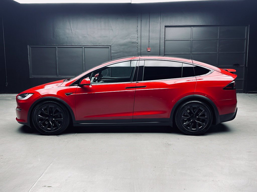 Used 2022 Tesla Model X Plaid AWD/4WD image 4