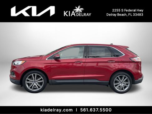 Used 2020 Ford Edge Titanium image 5