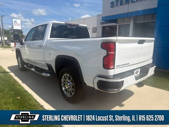 Used 2026 Chevrolet Silverado 2500 LT w/ Z71 Chrome Sport Edition AWD/4WD image 3