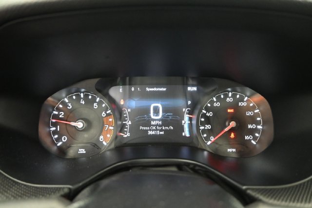 Used 2025 Jeep Compass Trailhawk AWD/4WD image 15